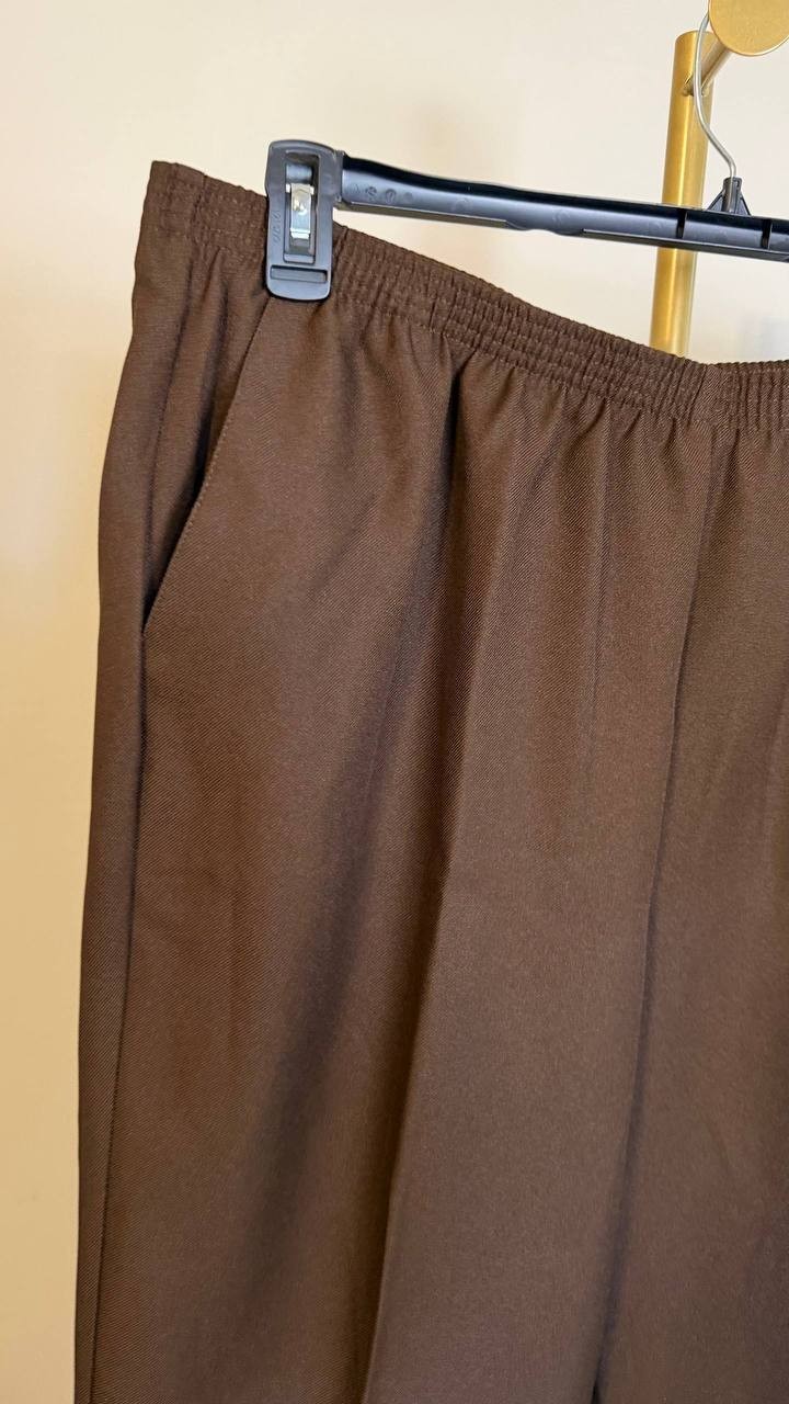 Alfred Dunner Women’s Plus Classics Average Length Pant – 20W – Brown $42.50 NWT