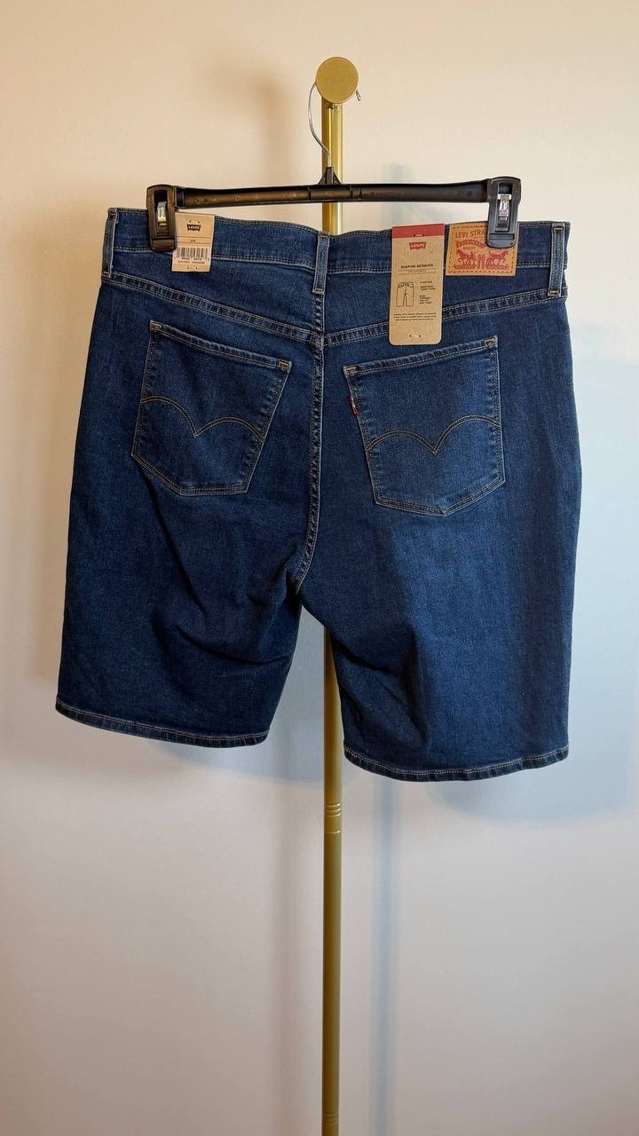 Levi’s Shaping Bermuda Shorts Dark Wash Size 16W NWT $49.50