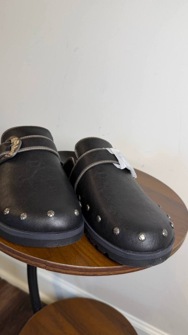 Blowfish Malibu Skylar Clogs 11M Black Slip‑On Buckle Studded NIB $74.99