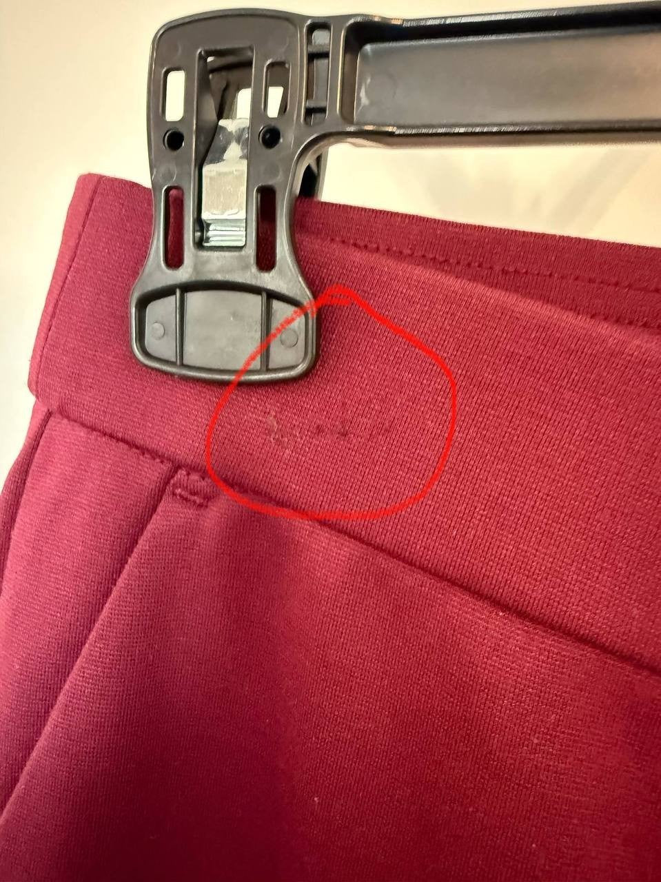 Anne Klein Straight‑Leg Pants – Chianti – Size XS – NWT – $59 – Flawed