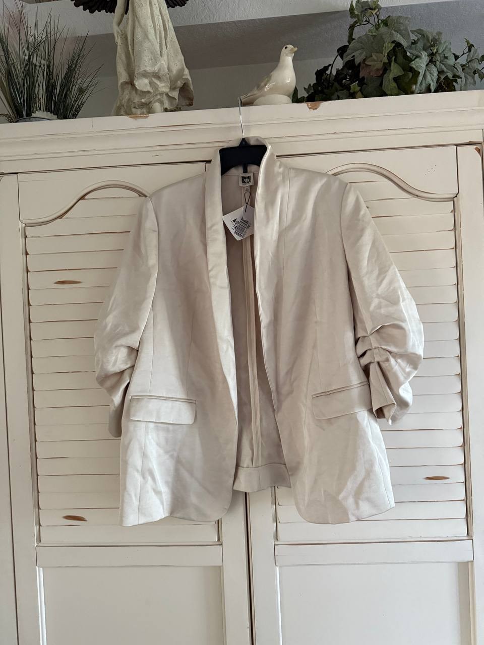 Anne Klein Scrunch-Sleeve Open Blazer – Lt Parchment, Size XL