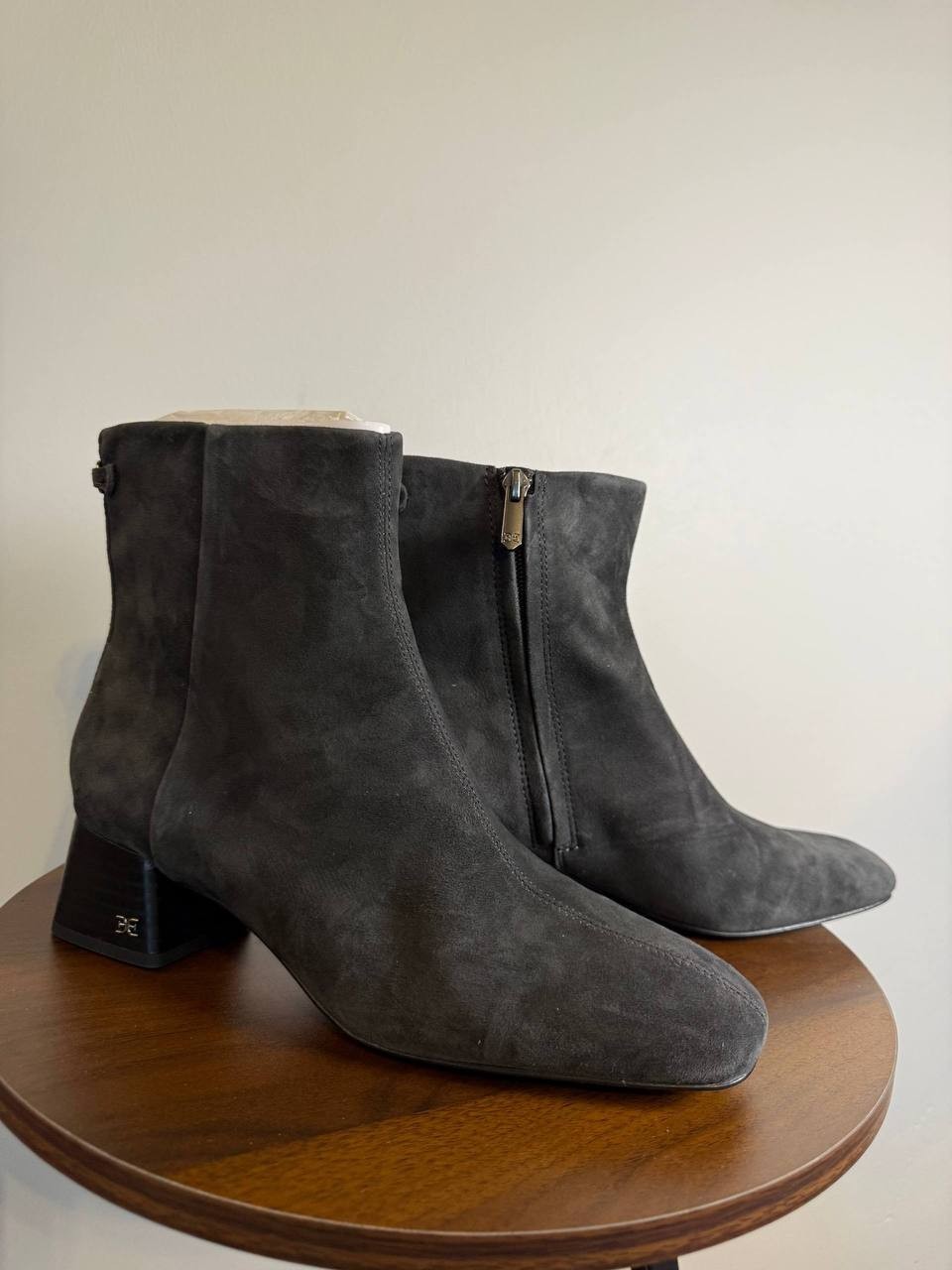 Paige Graphite Suede Ankle Boots – Size 8M – Grey – New in Box