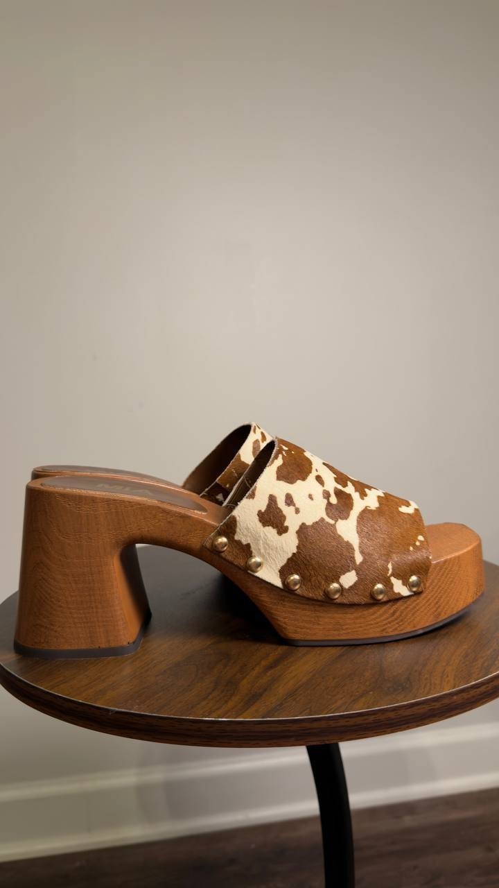 MIA  Platform  Block  Heel  Sandals  Brown Cow  9.5M  New  $80