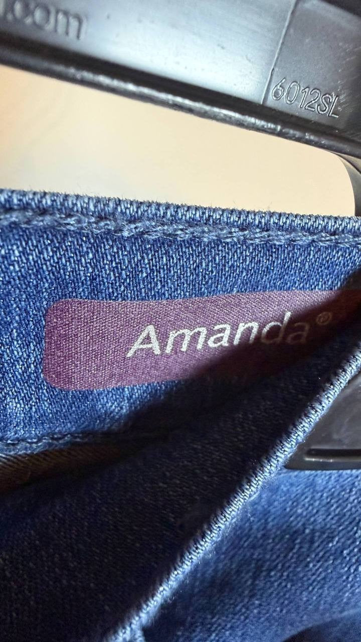 Gloria Vanderbilt Amanda Classic Straight Jeans Frisco 12P NWT $48