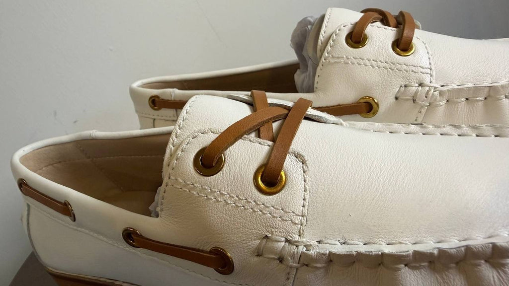 Giani Bernini Lylaa Loafers 7.5M White Leather Boat Shoe Slip‑On NIB msrp$99.50