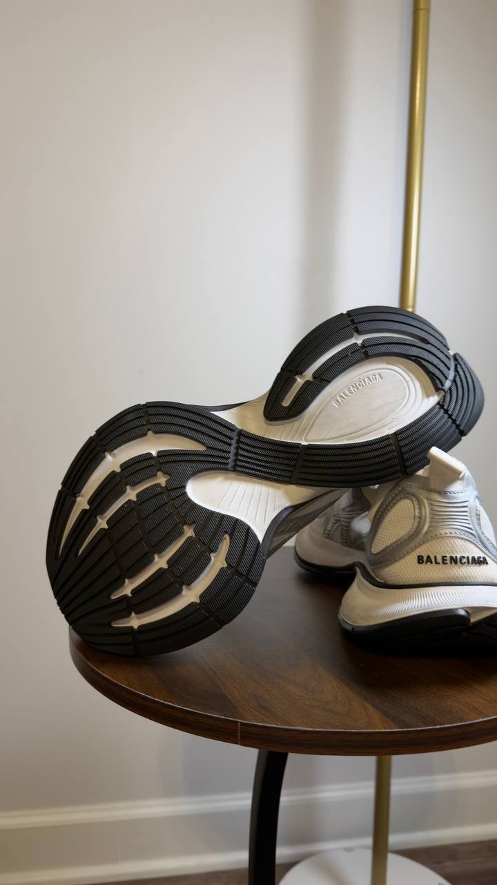 Balenciaga  Sneakers  Silver  11  New  $1090