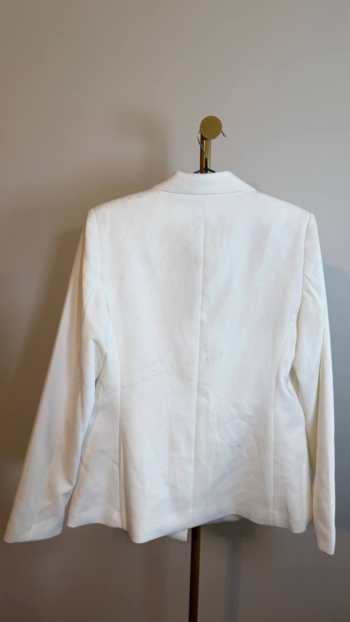 T Tahari Notch Lapel One Button Blazer White Size 8 NWT $128 need wash