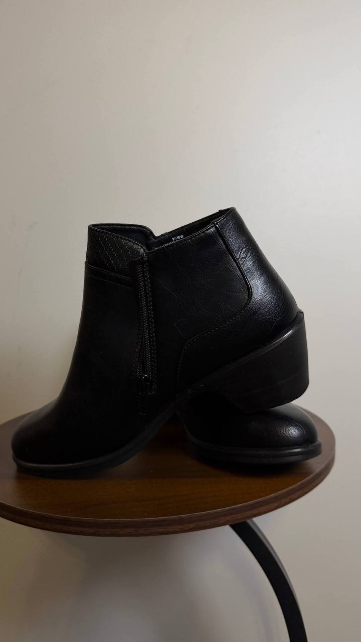Easy Motion by Easy Street Booties 9.5W Black Man‑Made Zip Comfort NIB msrp$75