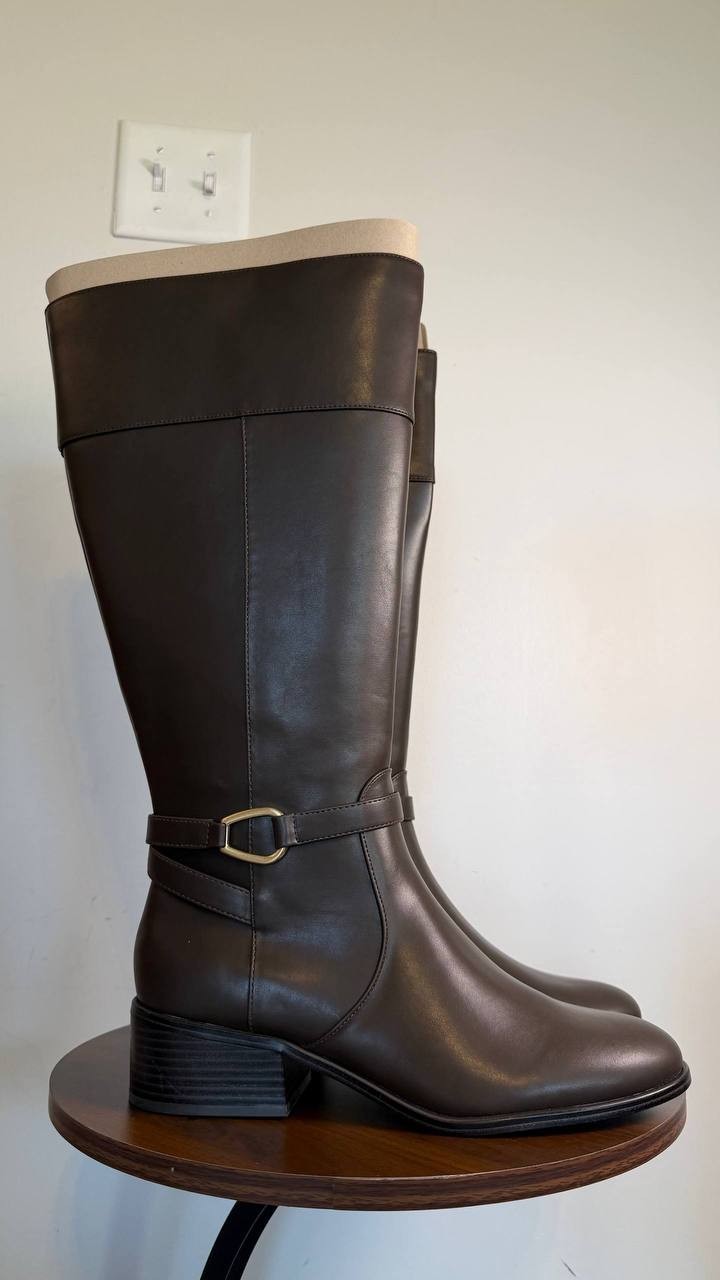 Bandolino Dennie Women’s Knee High Riding Boots Dark Brown 10M Synthetic $139 NW