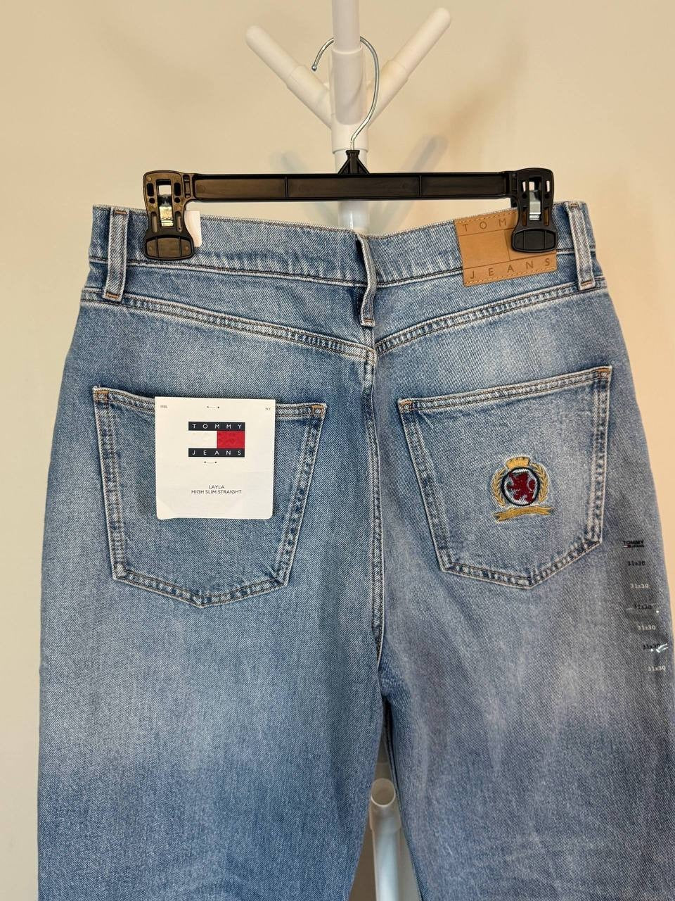 Tommy Jeans Layla High‑Rise Straight Jeans – Size 31/30 – NWT – $129
