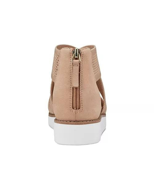 Easy Spirit Wander Lightweight Strappy Sandals Light Natural Women’s 5M NWB $79