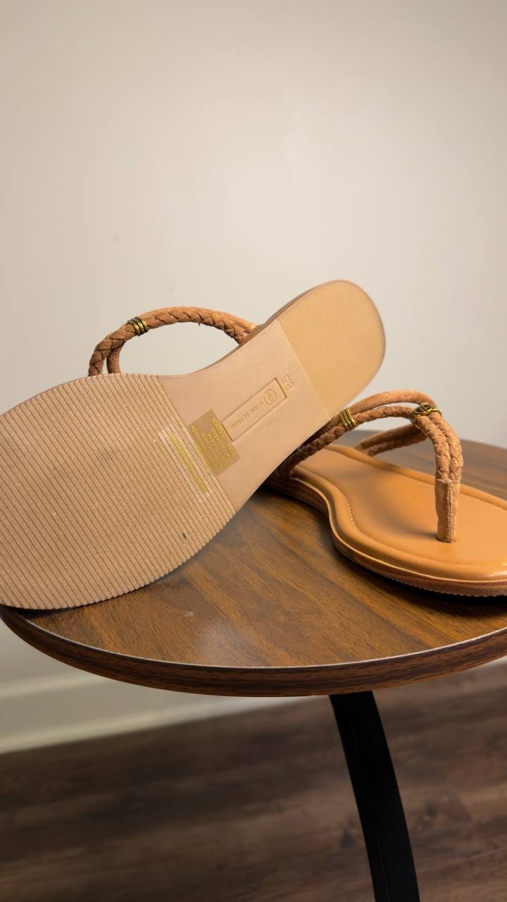 Giani  Bernini  Thong  Flat  Sandals  Brown  8.5M  New  $59.90