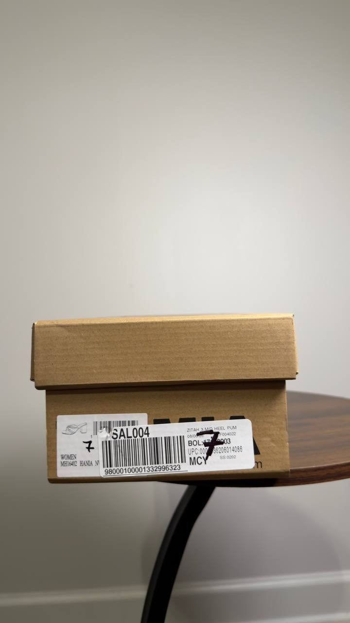MIA  Shoes   Block  Heel  Sandals  Natural/Black  7M  New  $60