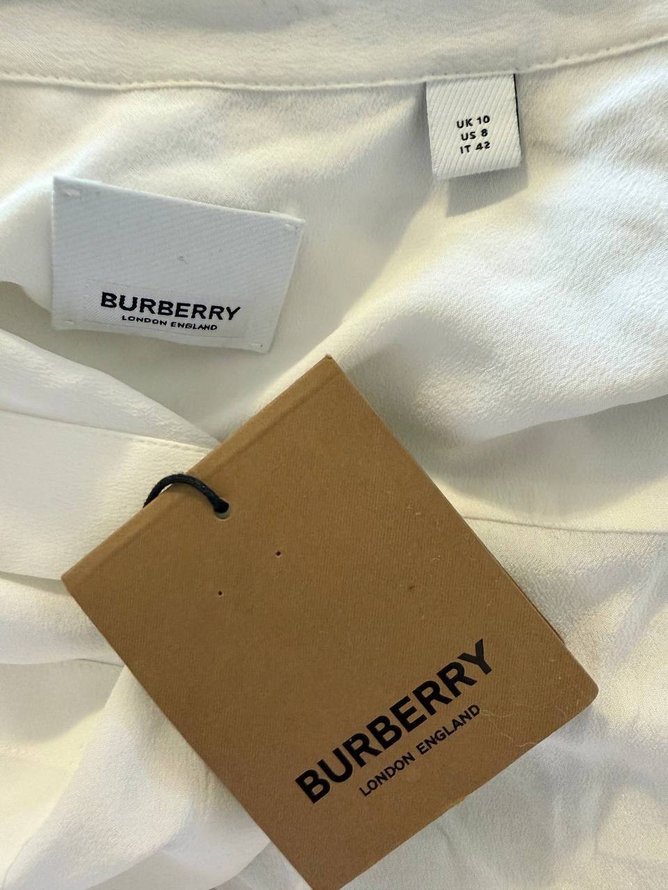 Burberry White Classic Button Blouse – Silk-Size 8 – NWT – $1,150
