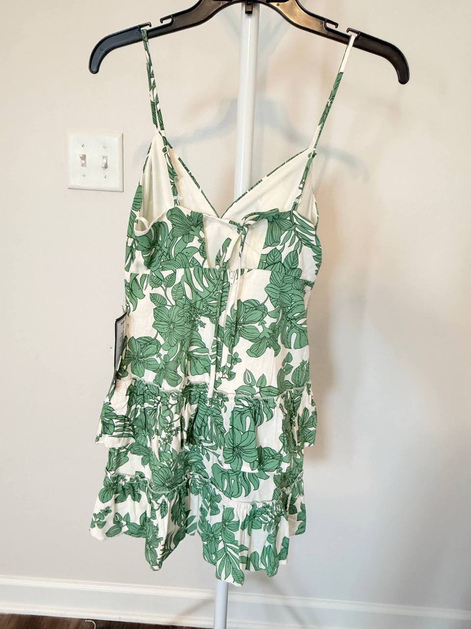 City Studio Tropical Floral Tiered Mini Dress – Size S – NWOT – $34