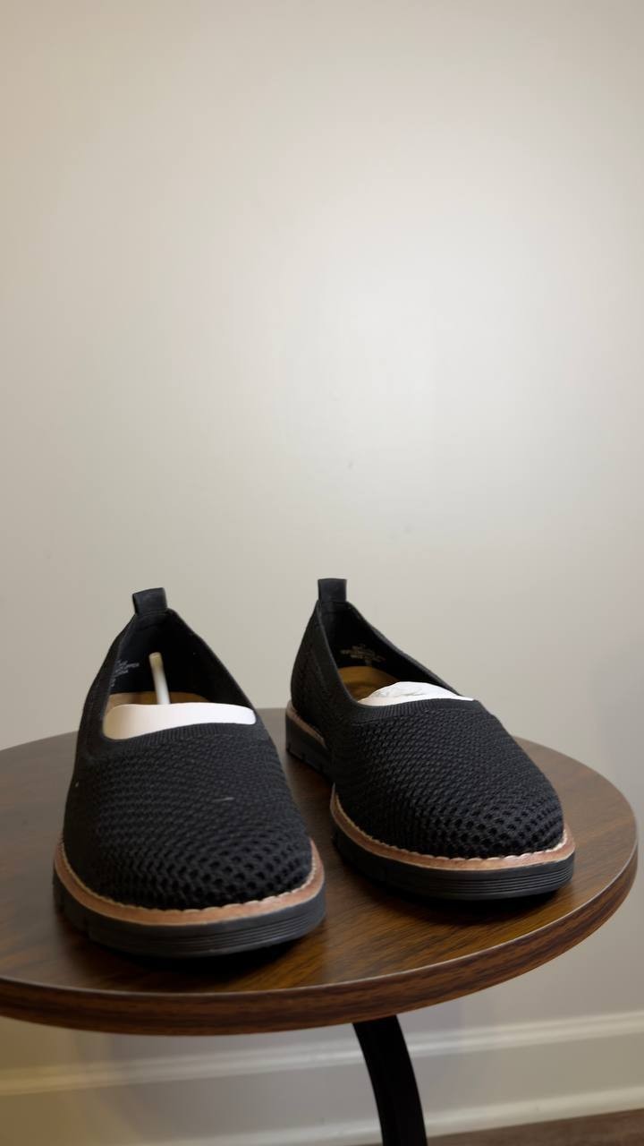 Easy  Spirit  Slip On Flats  Black  7M  New  $89