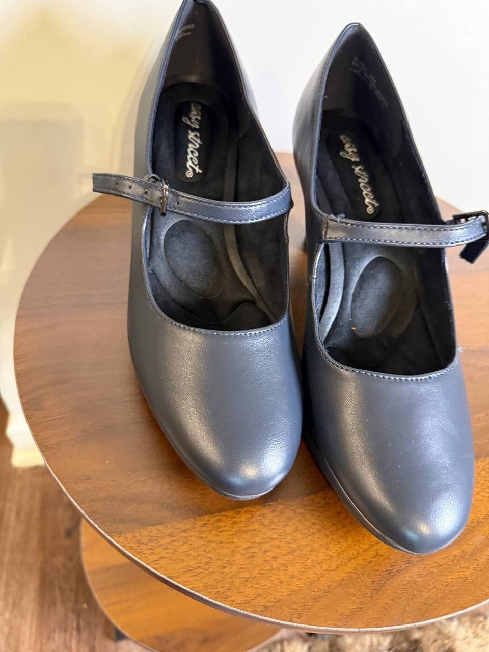 Easy Street “Zest” Mary Jane Platform Pumps – Size 8M – Black – NIB-$69.99