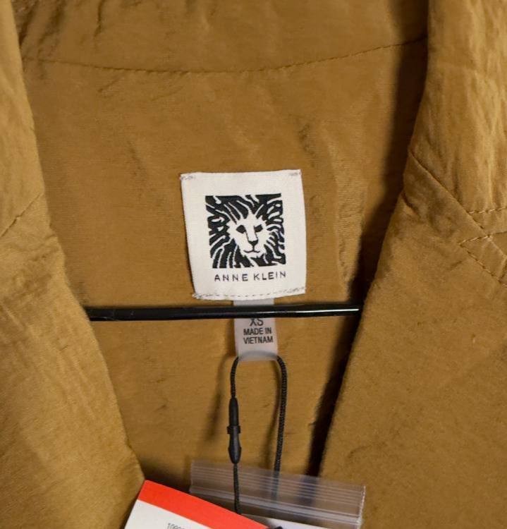 Anne Klein Sleeveless Tie-Waist Patch-Pocket Jacket Beige XS NWT $129
