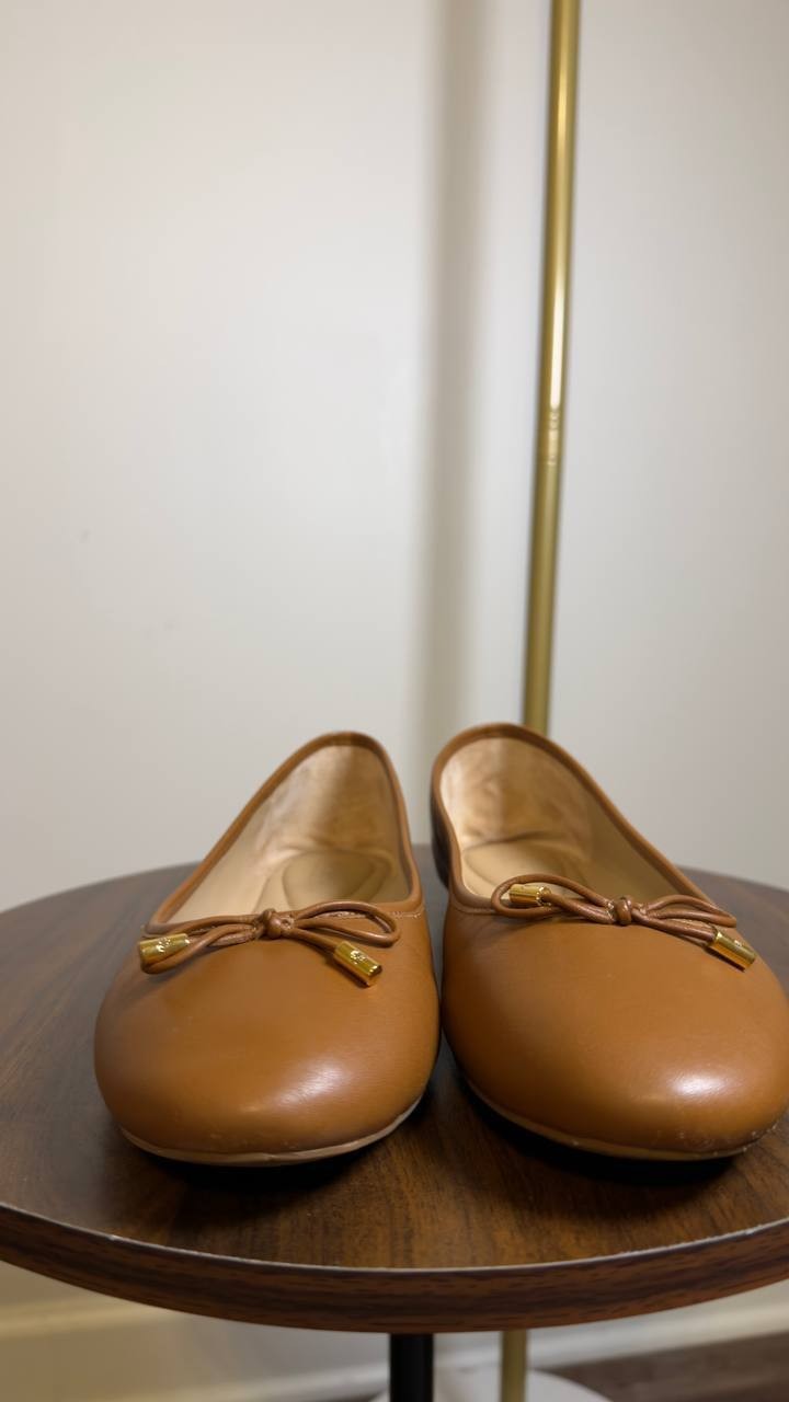 Lauren  Ralph  Lauren  Ballet  Flats  Deep  Saddle  Tan  8  B   $125