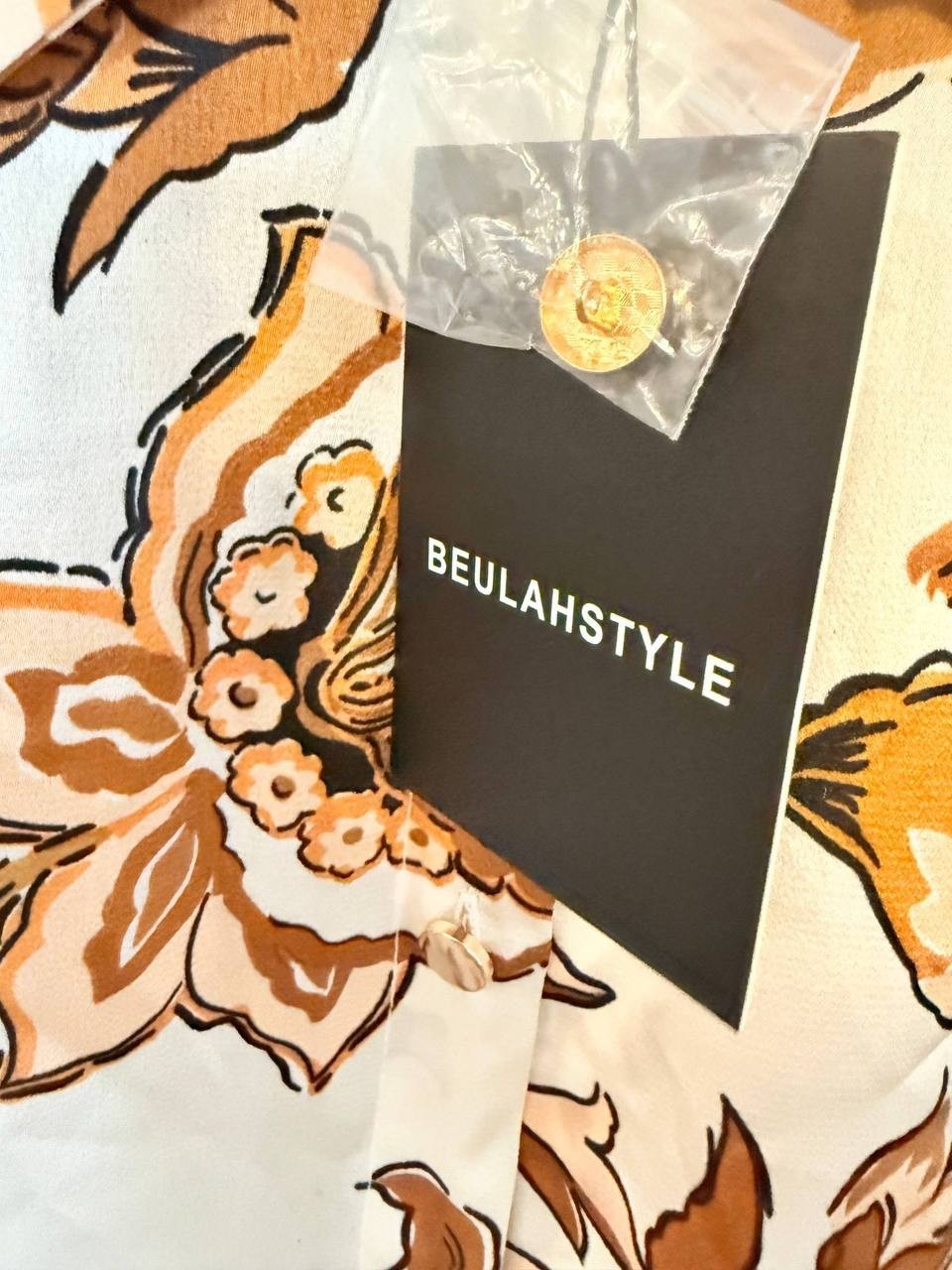 BEULAHSTYLE “Leaves Changing” Buttoned Blousel – Size S M – NWT – $128