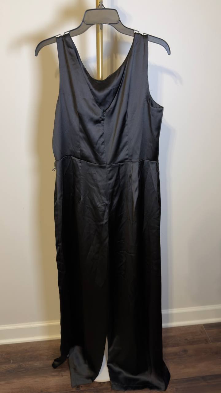 Vince  Camuto  Women’s   Wide  Leg  Jumpsuit  Rich  Black  L  NWT  $109