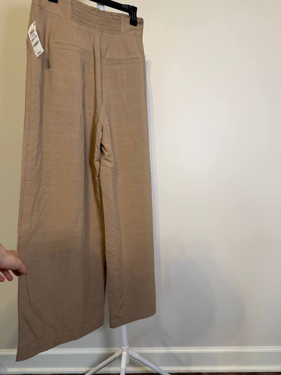 Bar III Petite High‑Rise Wide‑Leg Pants – Beige– Size 10P – NWT – MSRP$59.50