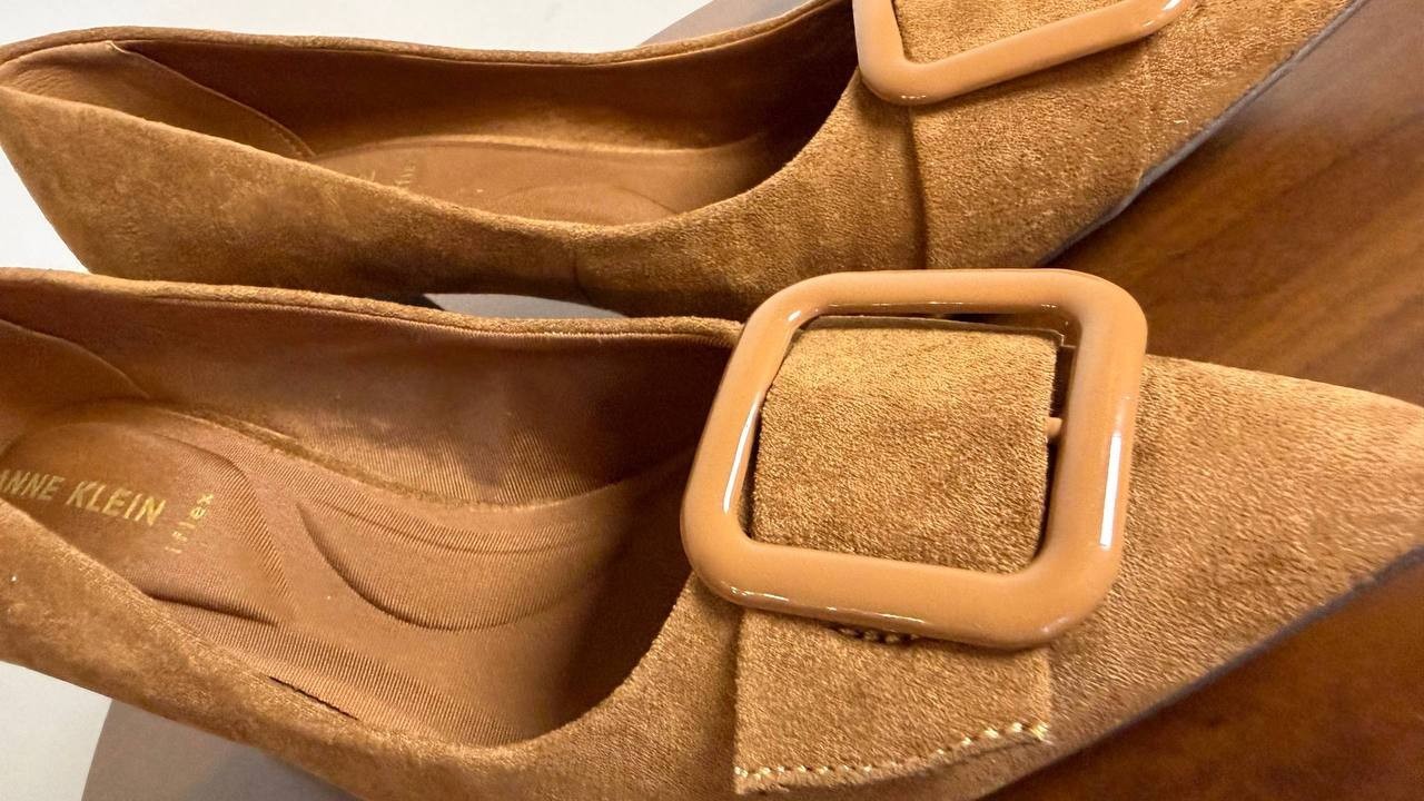 Anne Klein Bentley Pumps 7.5M Cognac Pointed Toe Buckle Block Heel NIB msrp$89