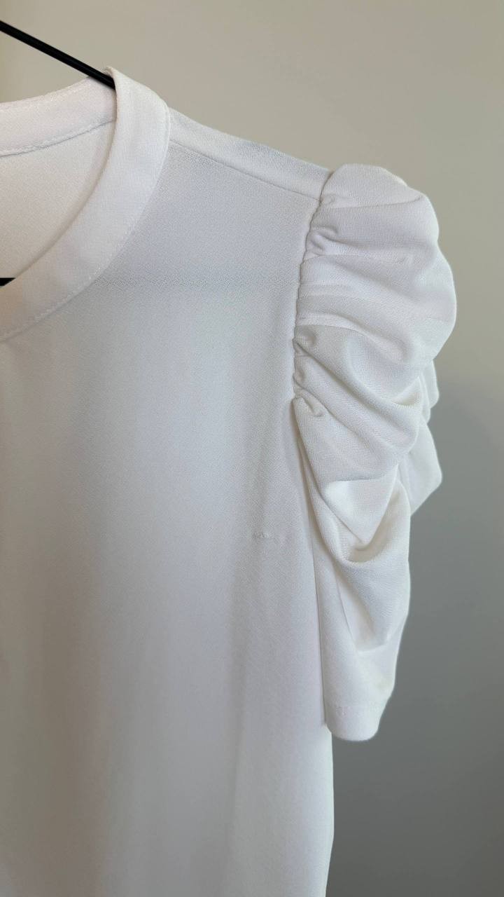CeCe Shirred Sleeve Embellished ButtonTop New Ivory Crewneck SizeS NWOT$59 snags