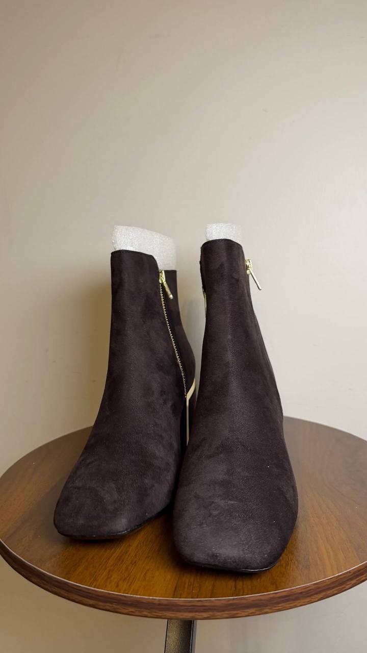 DKNY Kylah Block Heel Booties Brown Suede Women’s 7.5 NWB Square Toe $159