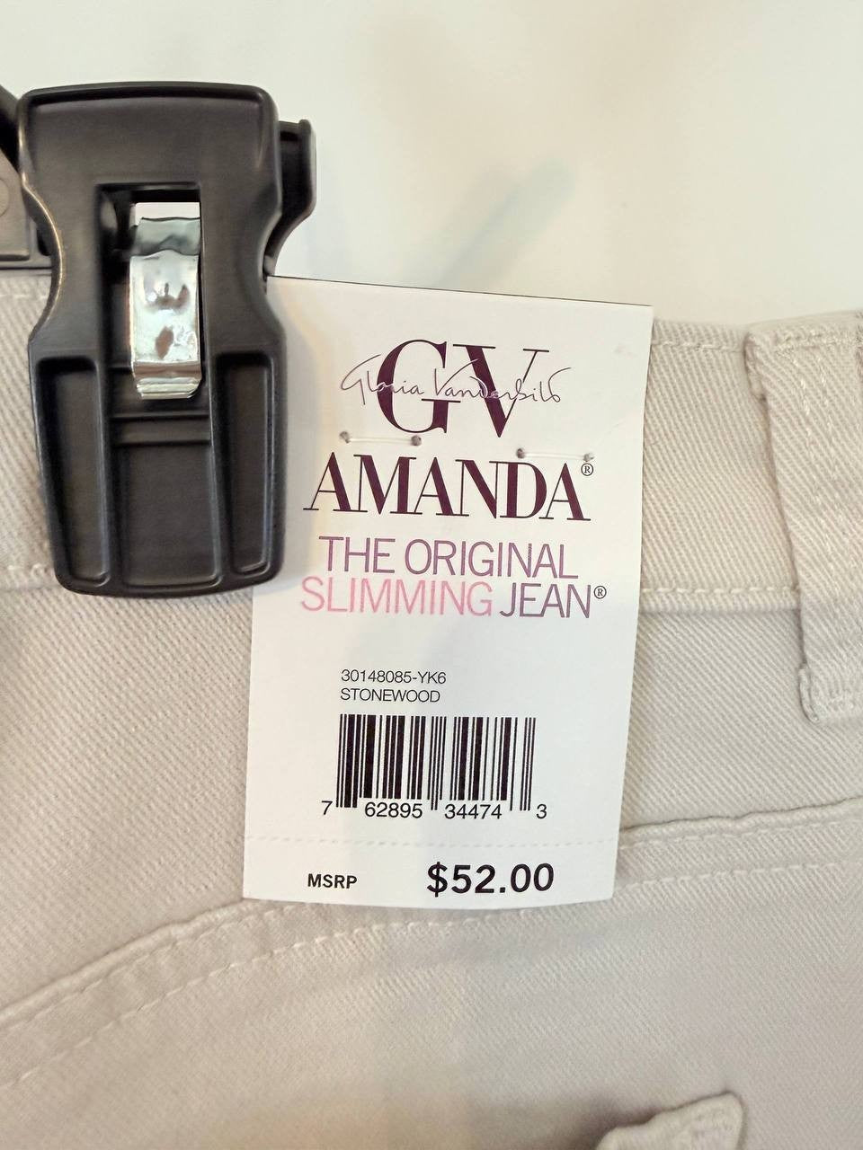 Gloria Vanderbilt Amanda Tapered Jeans – Beige – Size 16W – NWT – $52