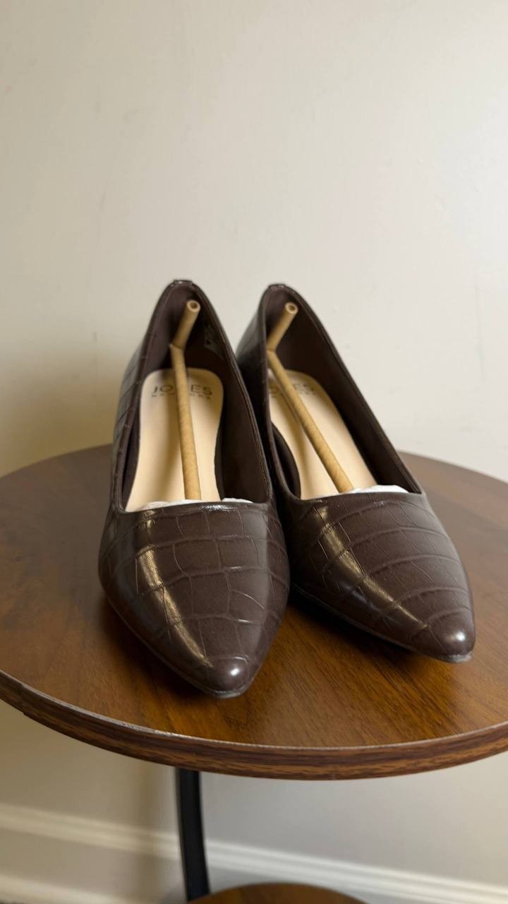Jones New York Dark Brown Croco Polyurethane Dress Pumps 6M New in Box MSRP $69.