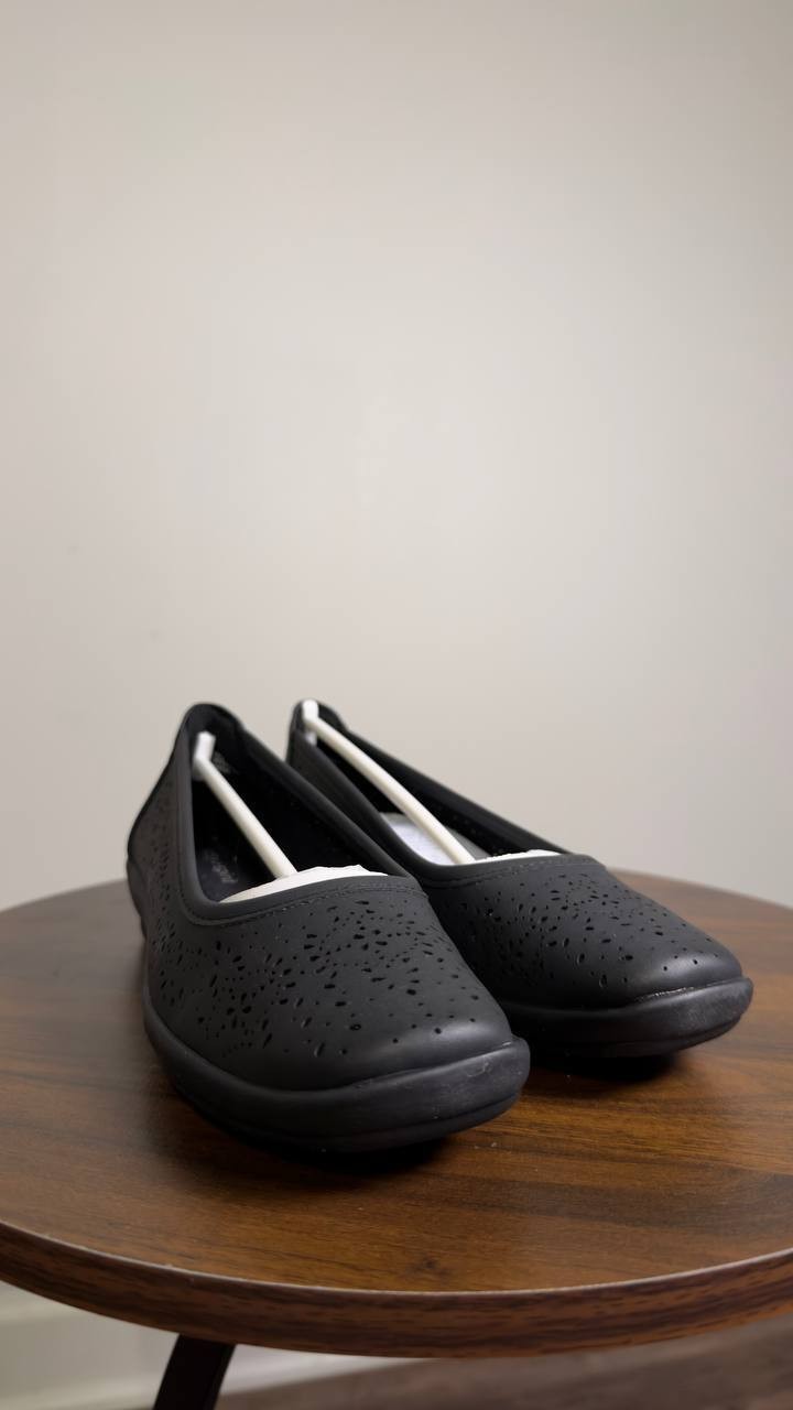 Easy  Spirit  Ballet  Flats  Black  5M  New  $69
