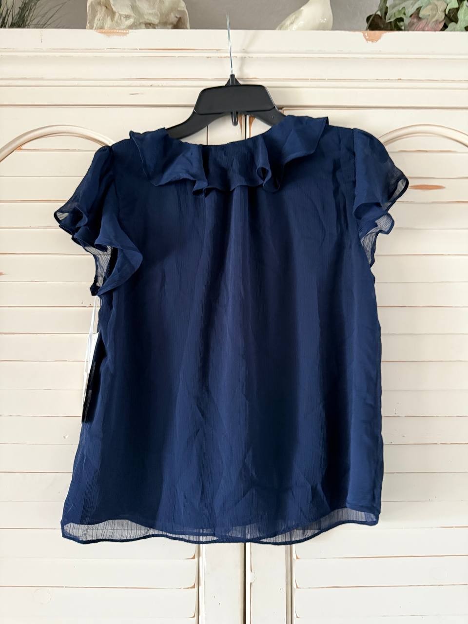CeCe Dupraz Ruffle Trim Yoryu Top Classic Navy Size S NWT $69 – Chic Blouse