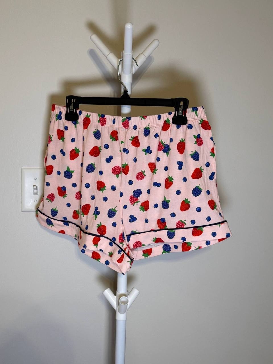 Kate Spade New York Pajama Shorts – Size L – NWOT-(Only shorts)