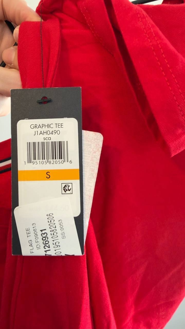 Tommy Hilfiger Women’s Heart Flag Graphic T‑Shirt Red S NWT $39.50