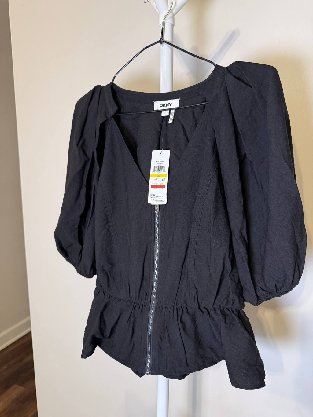 DKNY Women’s V‑Neck Zip‑Front Short‑Sleeve Top – Black – NWT – Sizes XS–XL