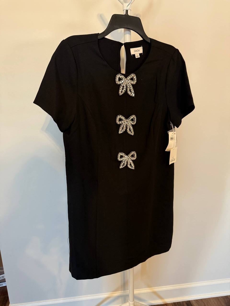 CeCe Sequin Bow Shift Dress – Size 10 – NWT – $119