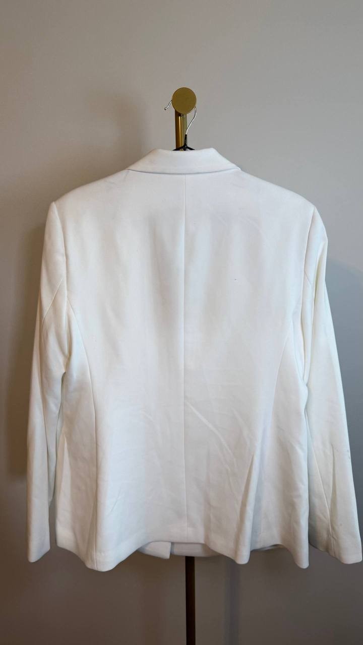 T Tahari Notch Lapel One Button Blazer White Jacket Size14 NWT snags, need wash