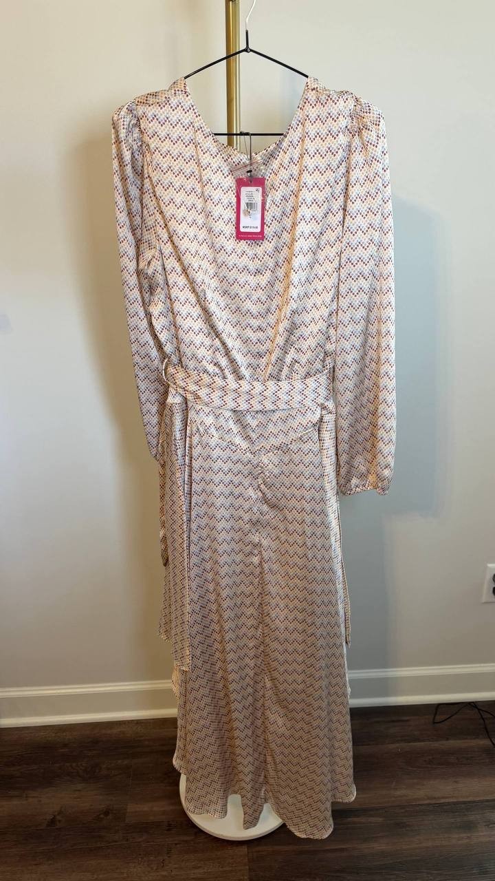 Vince Camuto Tie Maxi Dress Birch Button Detail Unlined Size L NWT $119 (damage)