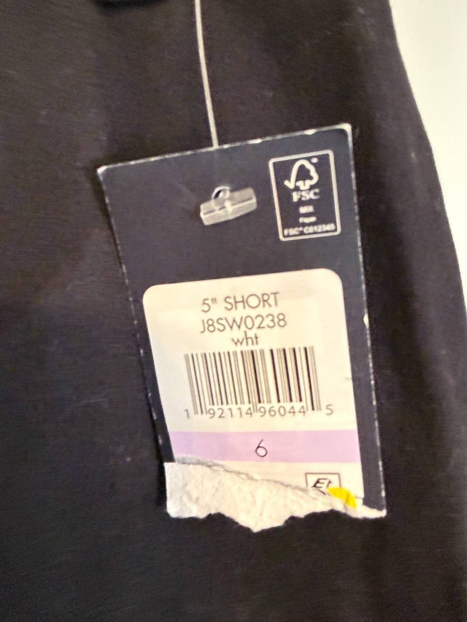 Tommy Hilfiger Classic 5" Shorts – Black – Size 6 – NWT – $54.50