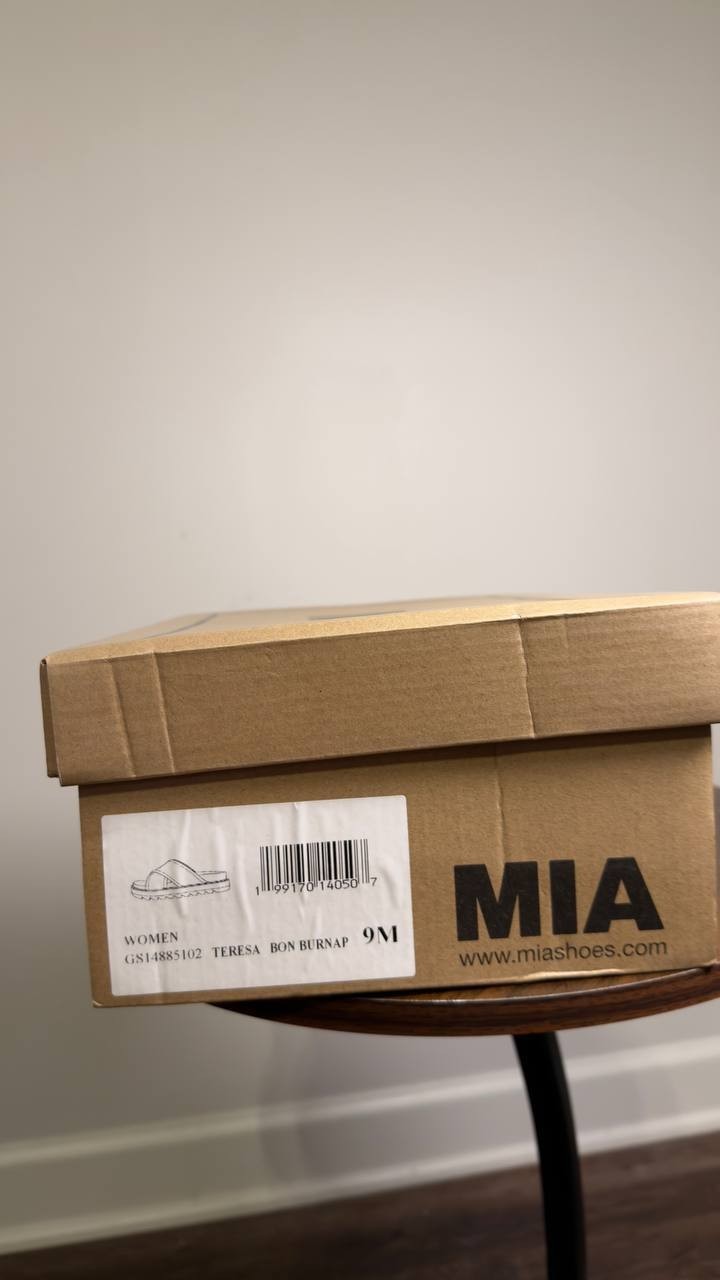 MIA  Platform Slide Sandals  Bone  9M  New  $80