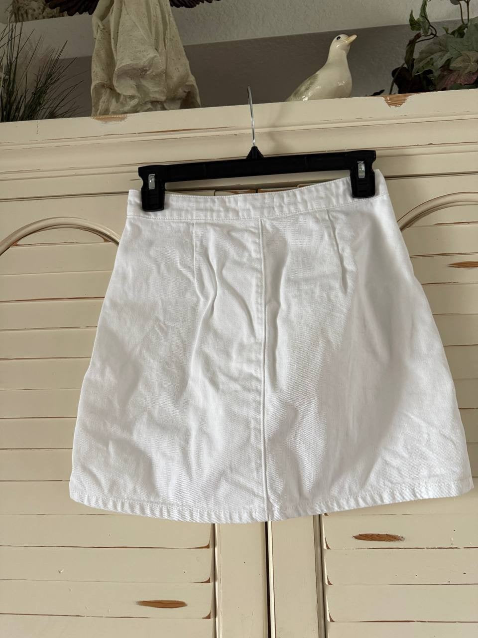 L’AGENCE Kris Button Mini Skirt White 23 High-Rise Denim NWT New with Tags