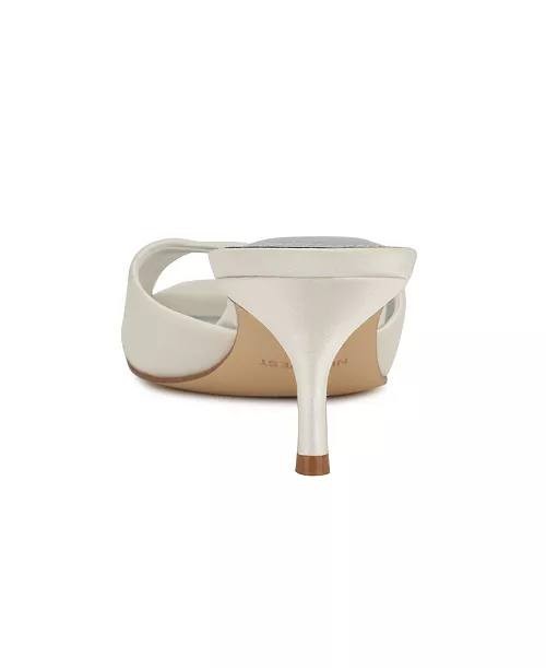 Nine West Women’s Satin Pumps 11M White Textile – New in Box MSRP $85