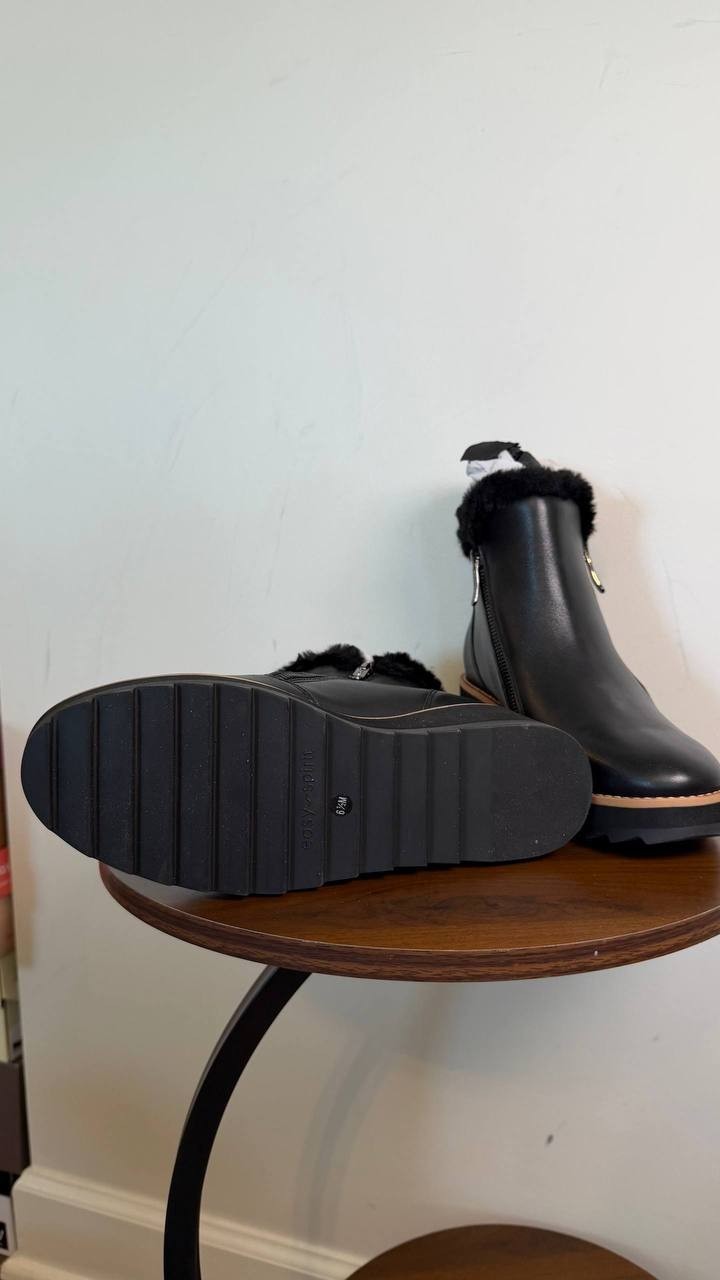 Easy Spirit Jane Cozy Side Zip Wedge Booties Black 6.5M Leather $159 NWB