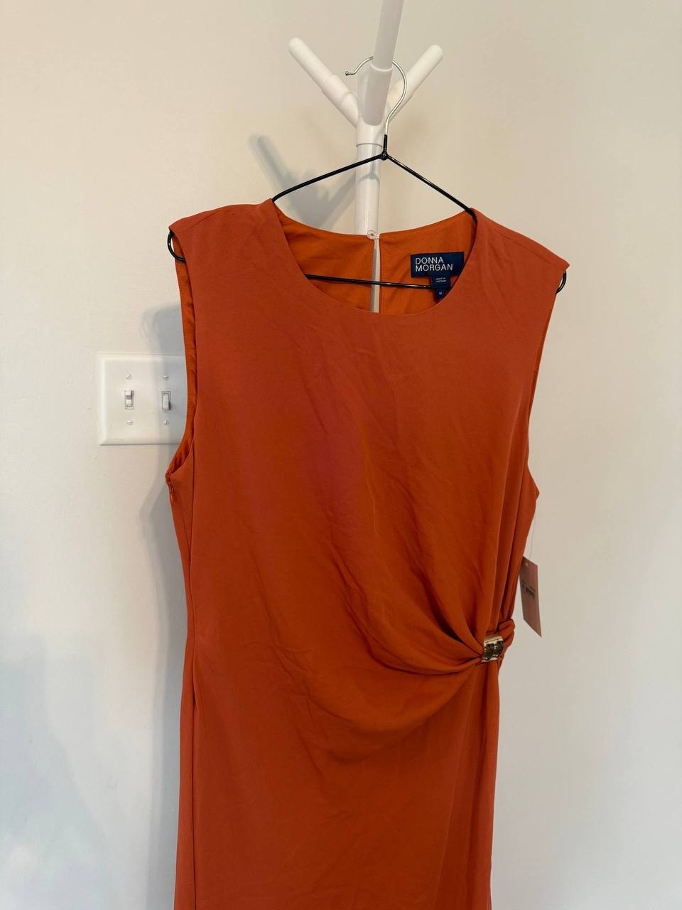 Donna Morgan Sleeveless Sheath Midi Dress – Size 16 – NWT – $138