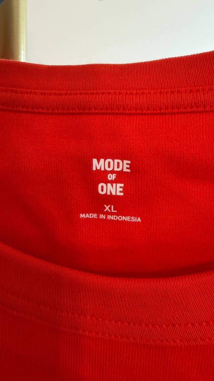 Mode of One Men’s Novelty Tee Fiery Red Pocket T‑Shirt XL $34.50 NWT