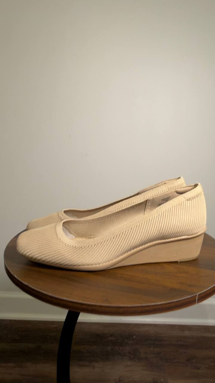 Anne  Klein  Wedge  Pumps  Tan  Knit  10M  New  $75