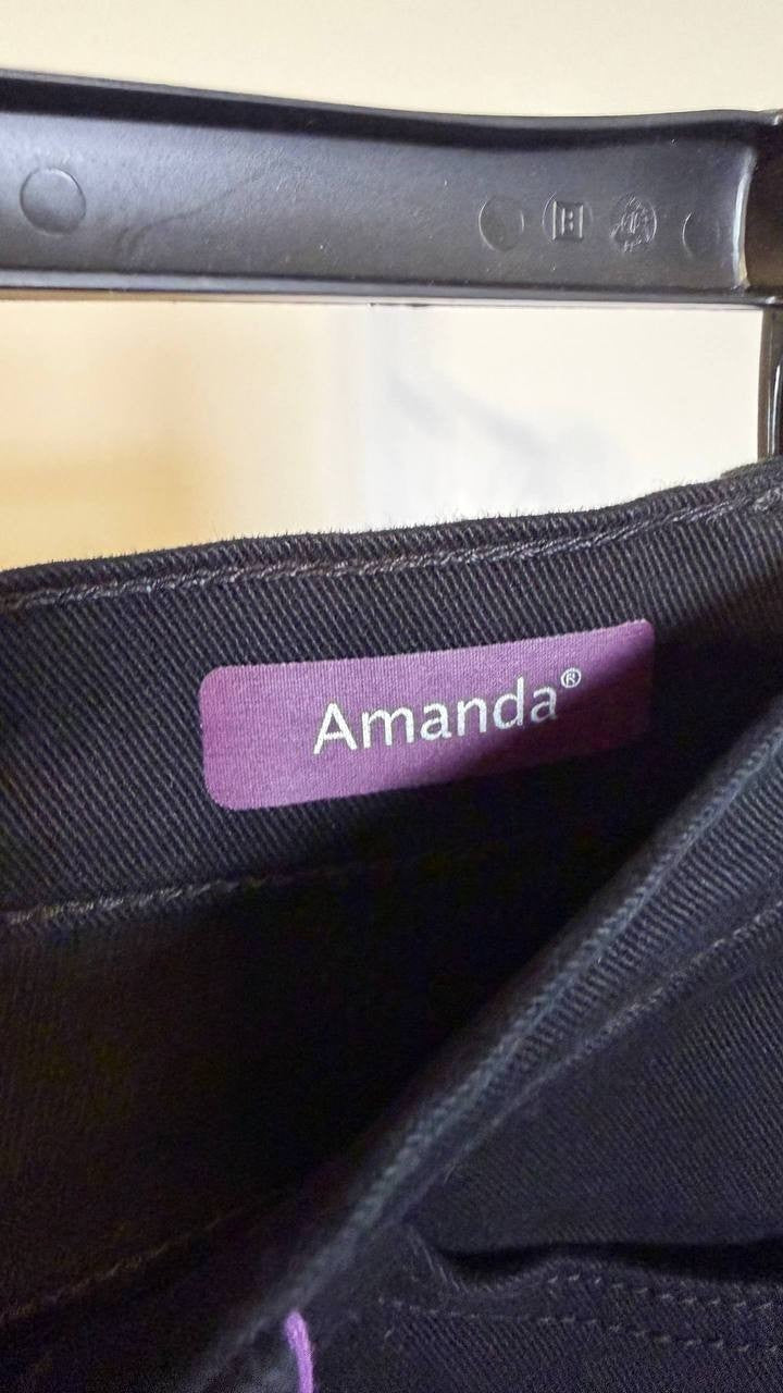 Gloria Vanderbilt Women’s Petite Amanda Jeans Black 6PS Short $56 NWT