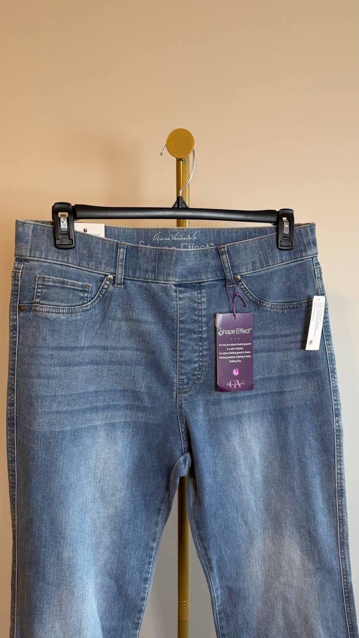 Gloria Vanderbilt Women’s Shape Effect Pull On Flare Jeans Blue Size 14 NWT $48