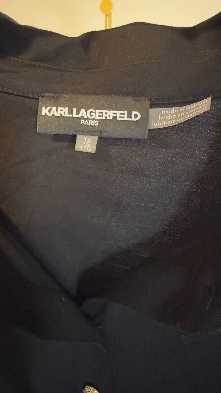 Karl Lagerfeld Paris Short Sleeve Blouse Black 1X NWT $99